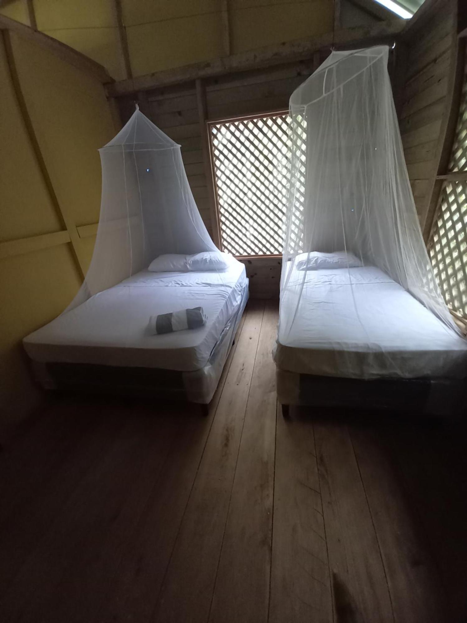 Casa Manati Hotel Lívingston Eksteriør billede